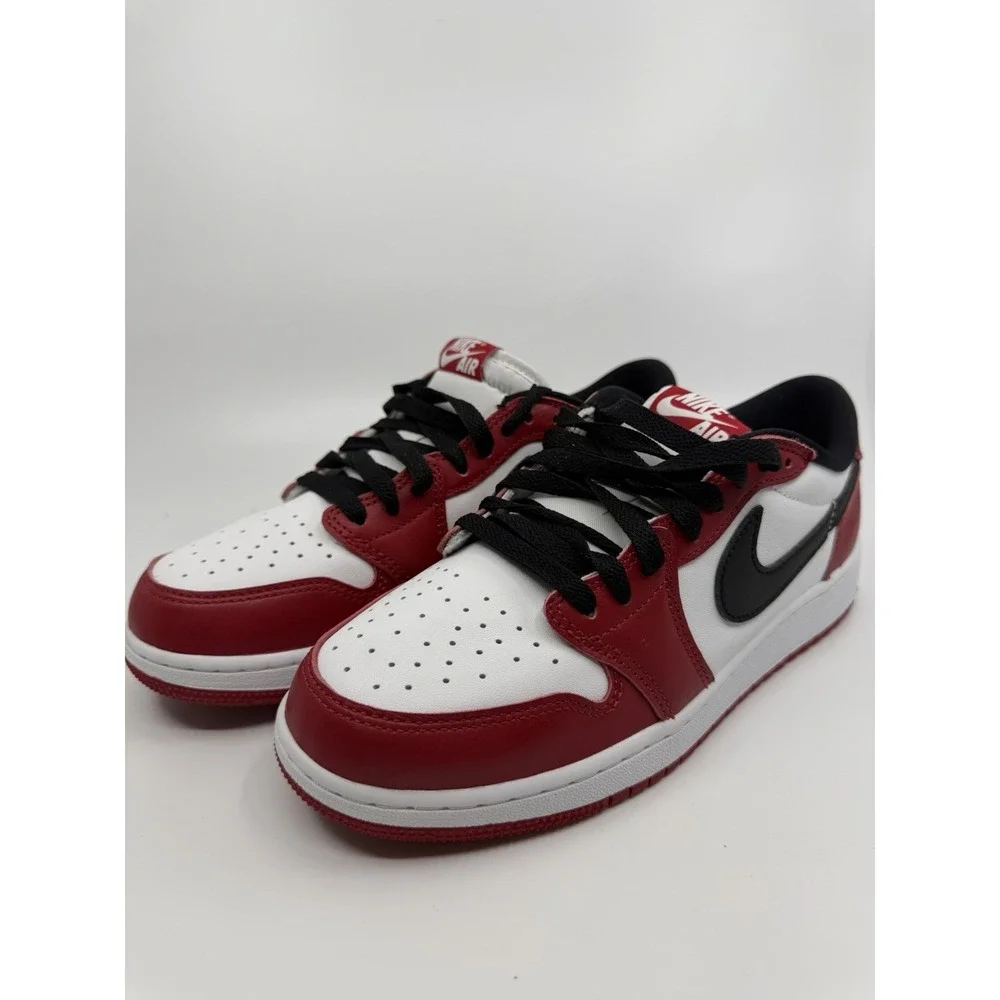Nike Air Jordan 1 Retro Low OG Chicago GS Size 7Y Varsity Red Black White